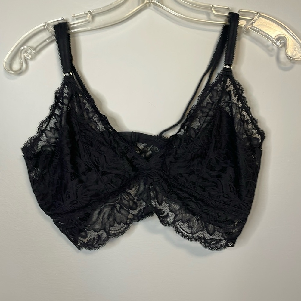 Natori Black Lace Unlined Bralette